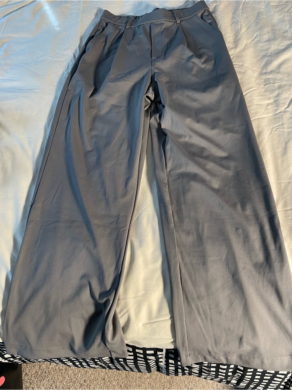 HALARA Wide-Leg Men’s Pants in Charcoal Gray